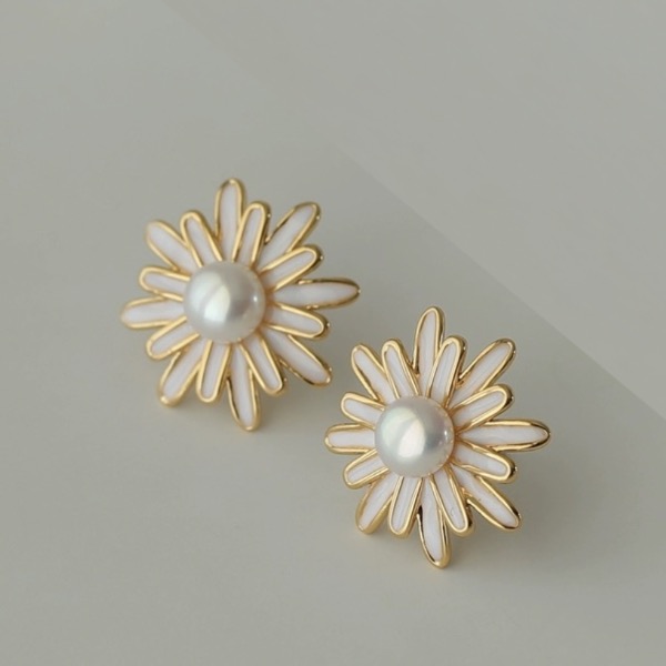 earring brass enamel